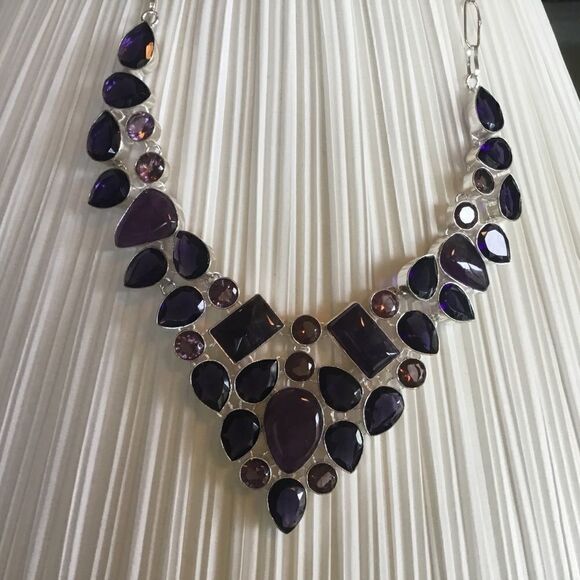 NWOT. Sterling Silver Sage Amethyst Adj. Necklace - Picture 2 of 16